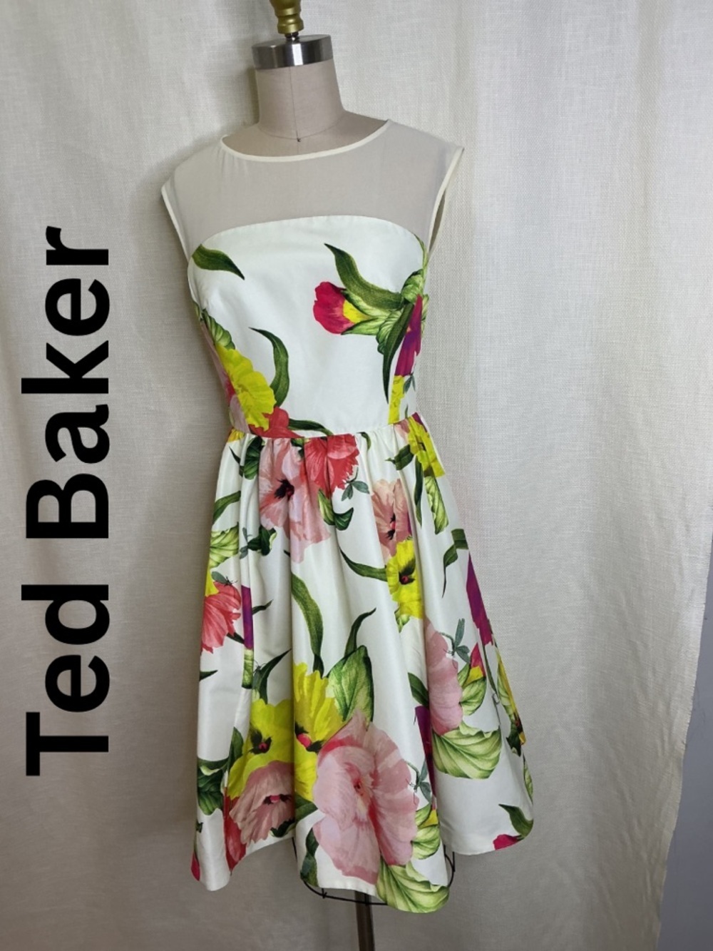Ted Baker Floral Fit Flare Dress White Pink Green Elegant Size 2 Chic